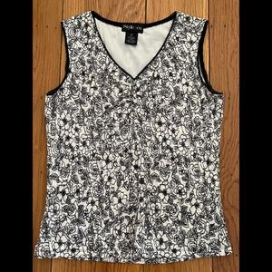 Style & Co V-Neck Sleeveless Top Black/Cream Floral Print Stretch Dressy Size M